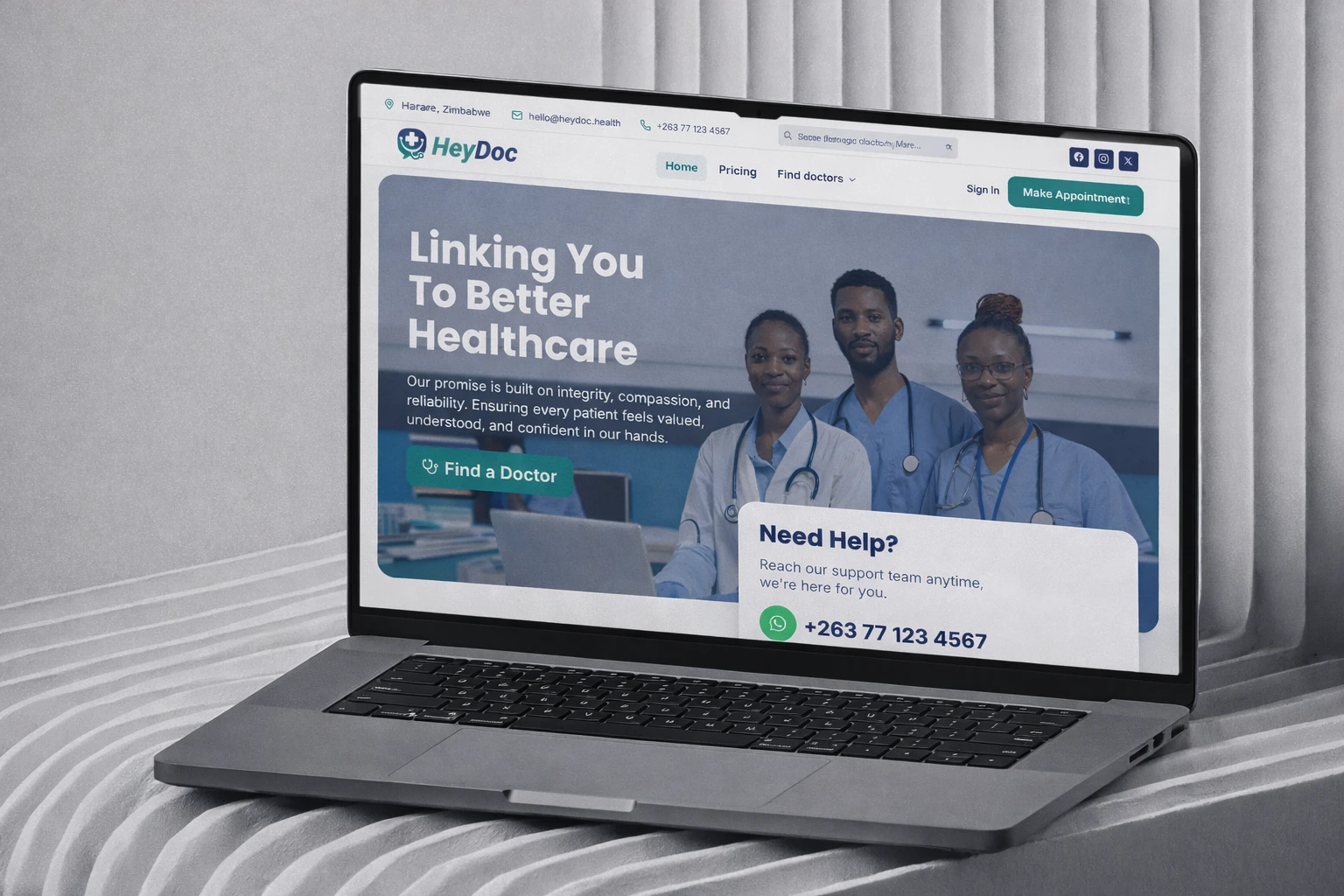 HeyDoc site using Laravel 12+